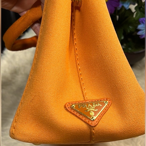 PRADA canapa - Picture 5 of 7